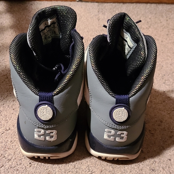 Jordan 9 Retro White Purple - Picture 4 of 4